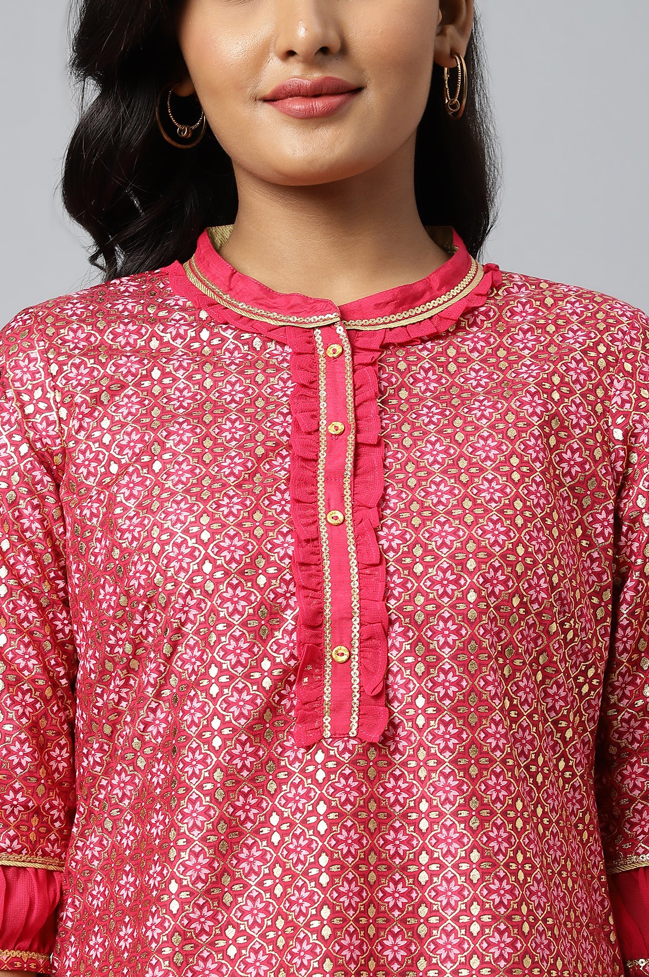 Pink Floral Printed Sequined Ethnic kurta