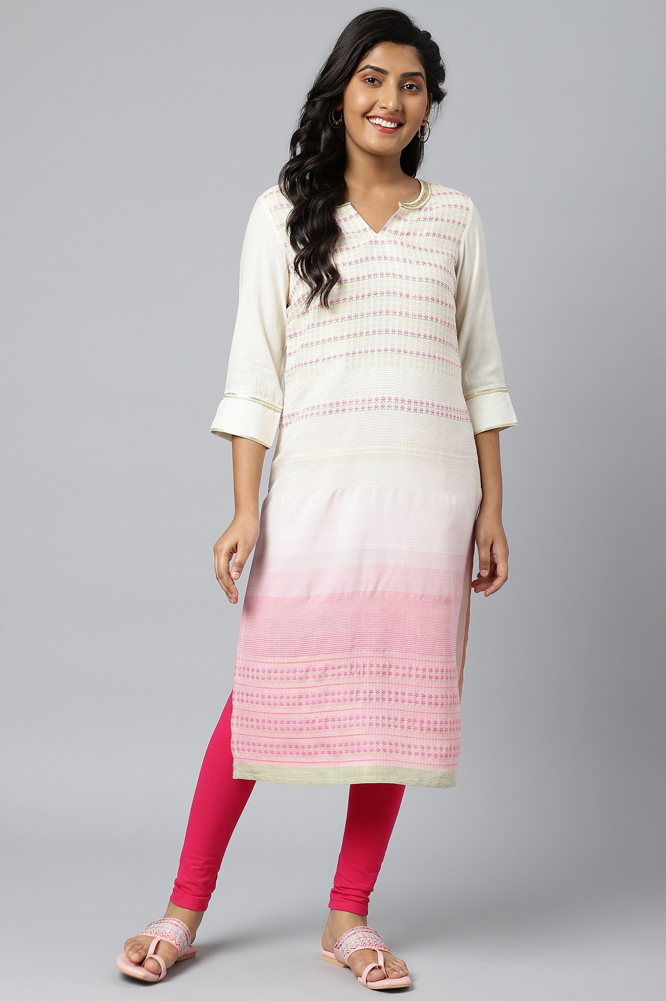 Off-white Floral Printed Sequined Ethnic kurta