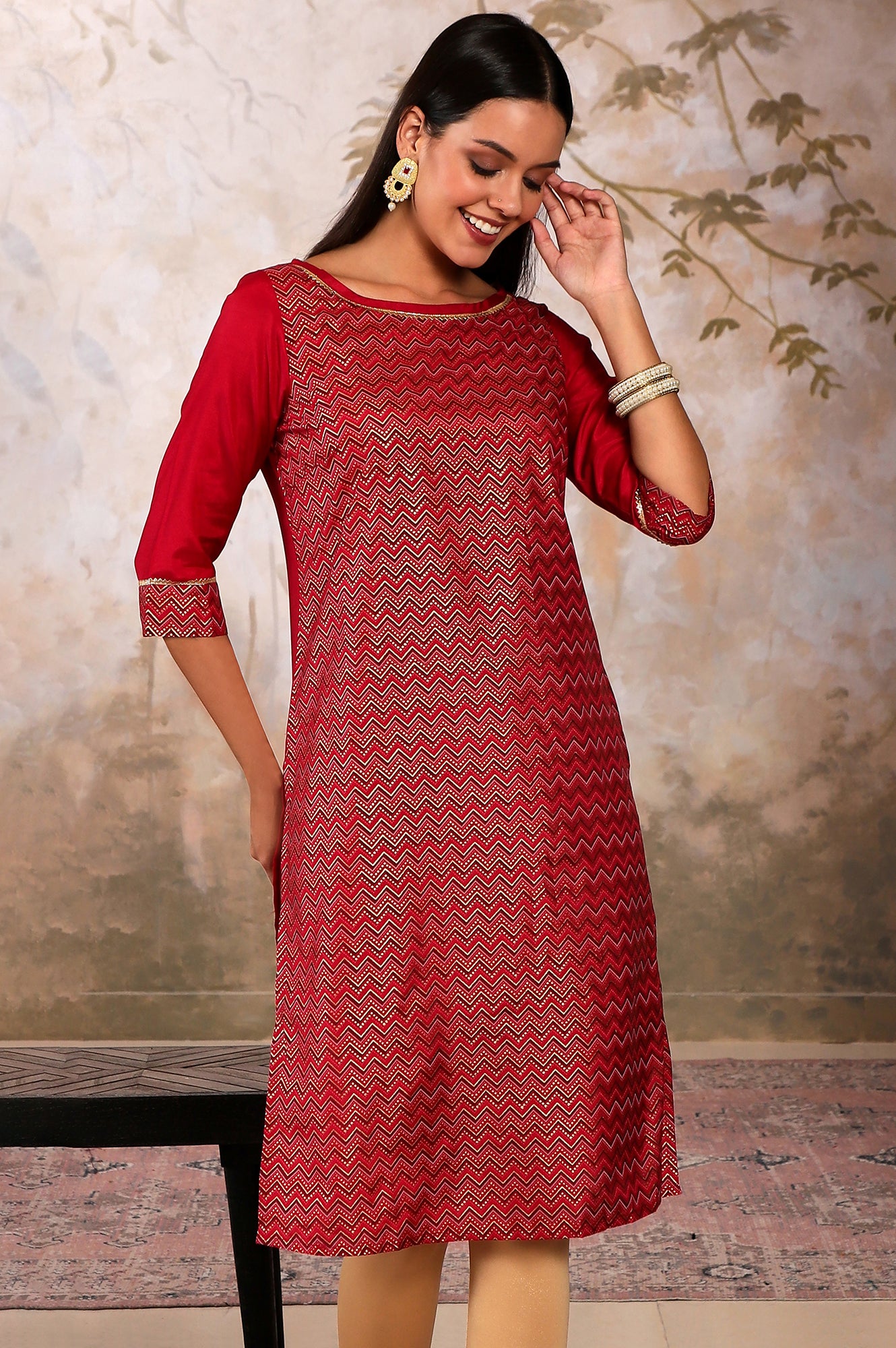 Red Printed Round Neck kurta With Lace Detail