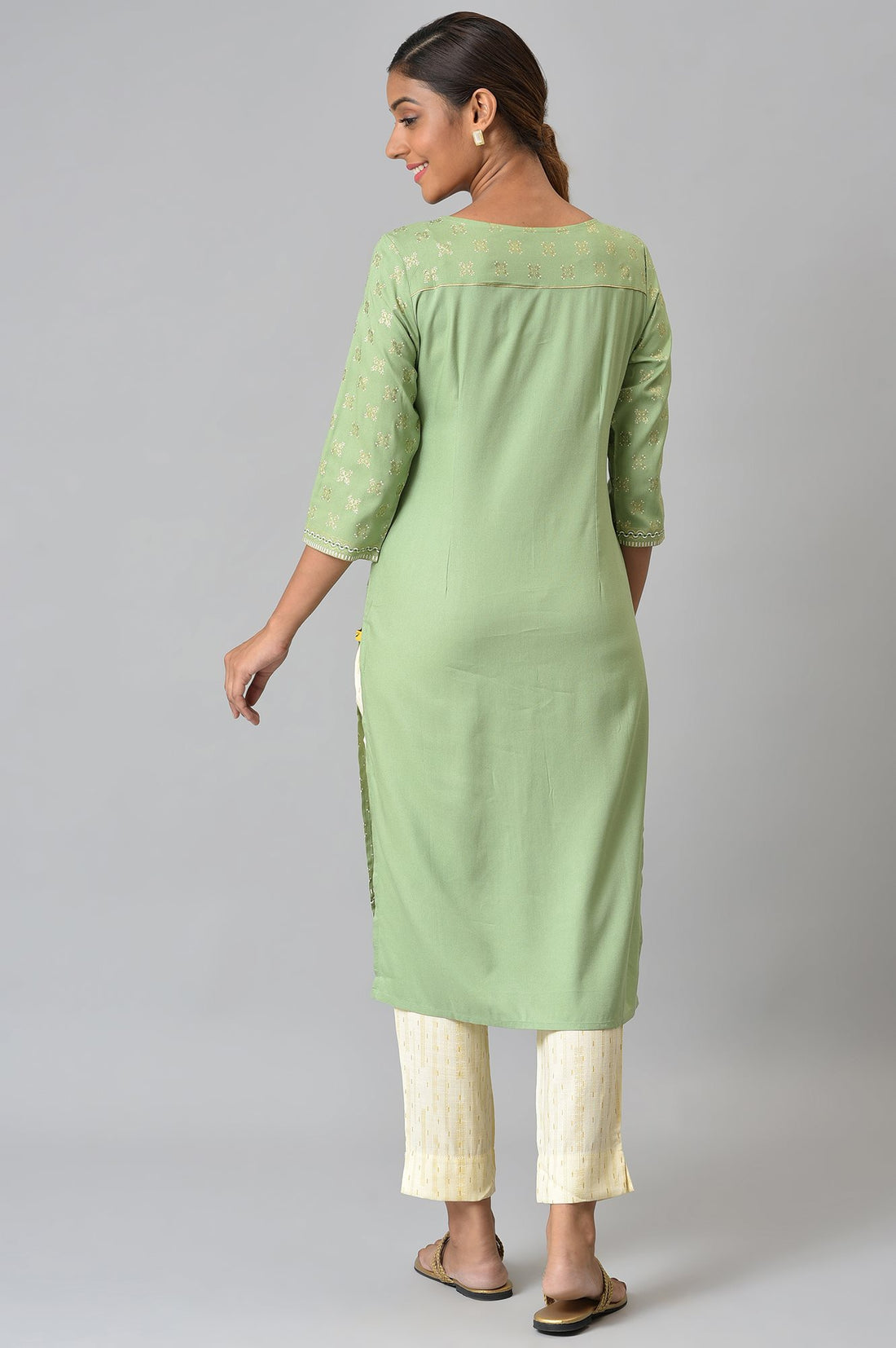 Green Floral Printed Sequined Liva Kurta