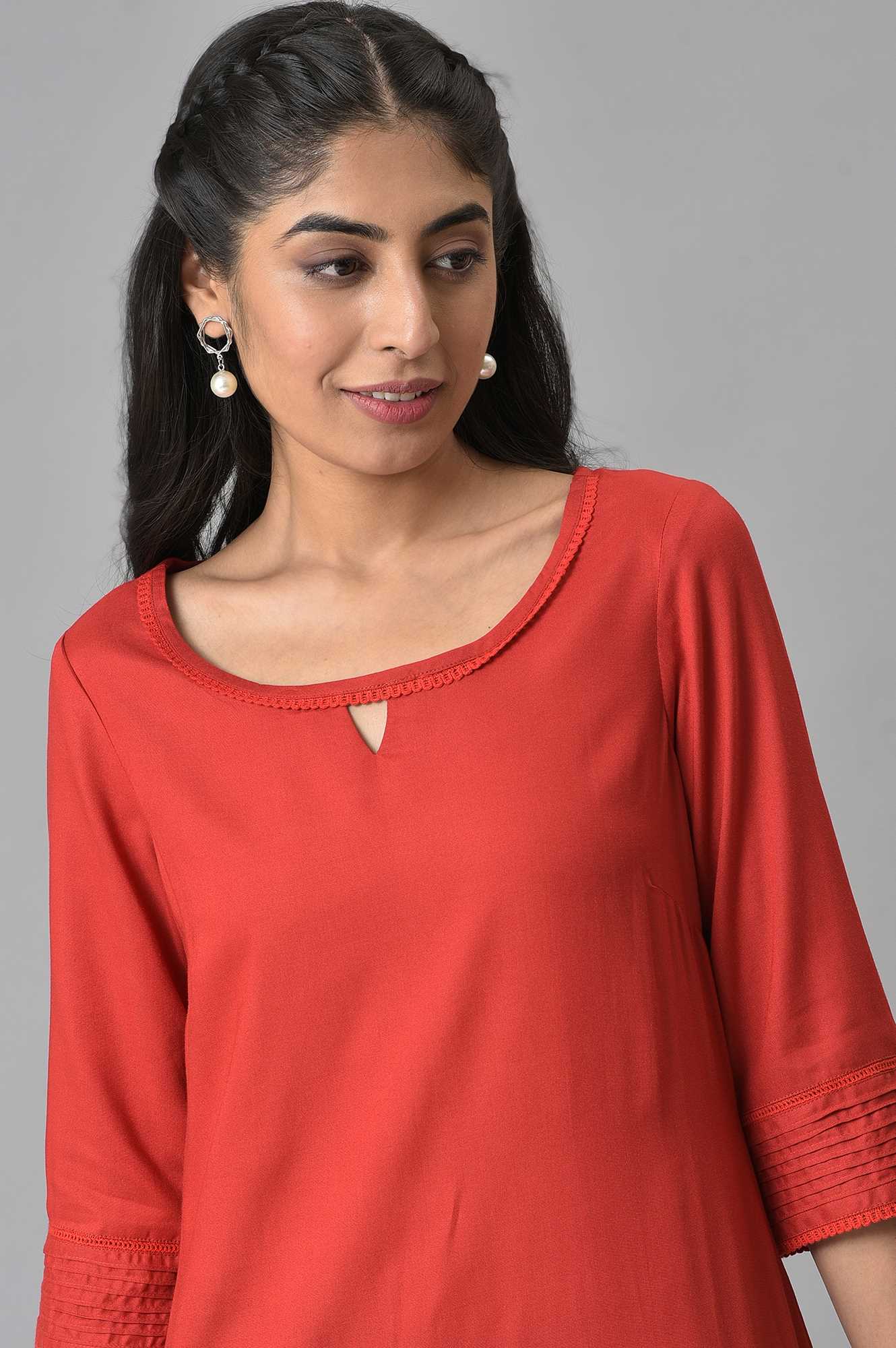 Red Rayon kurta with Lace Detail