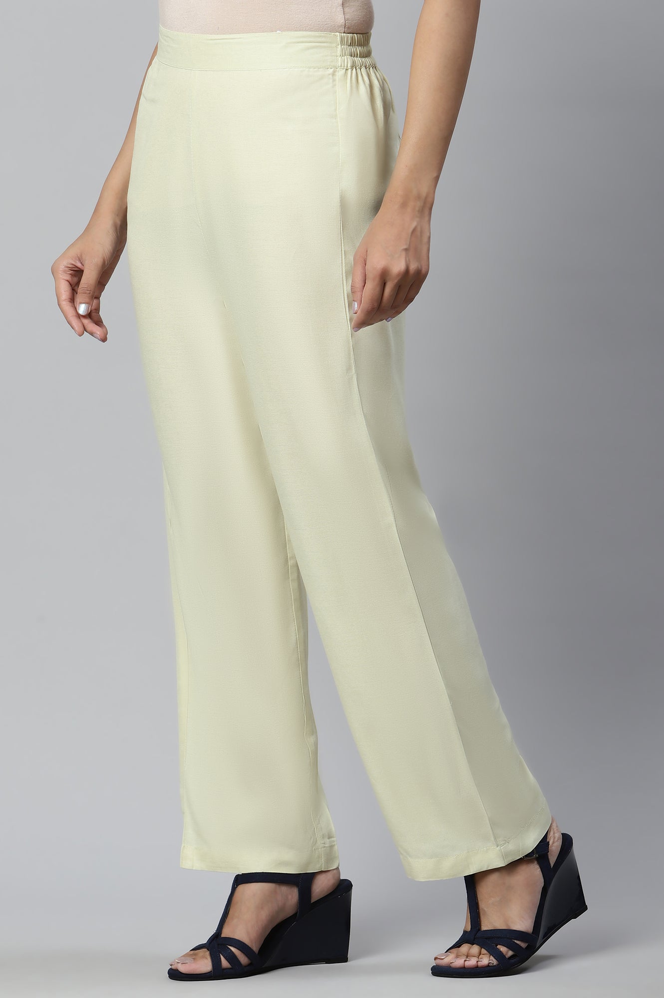 Custard White Ankle Length Solid Palazzo