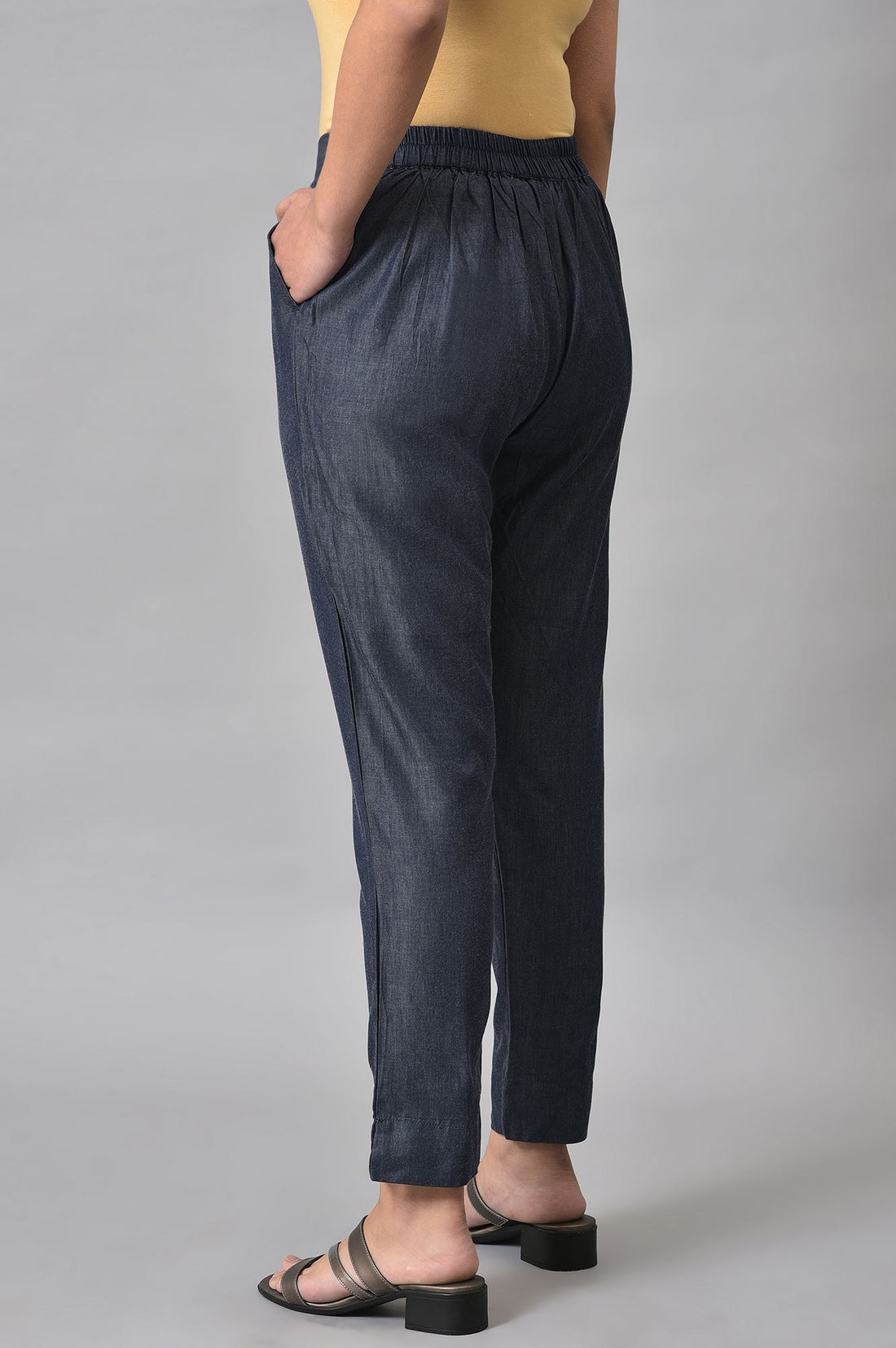 Blue Solid Straight Fit Cotton Culottes