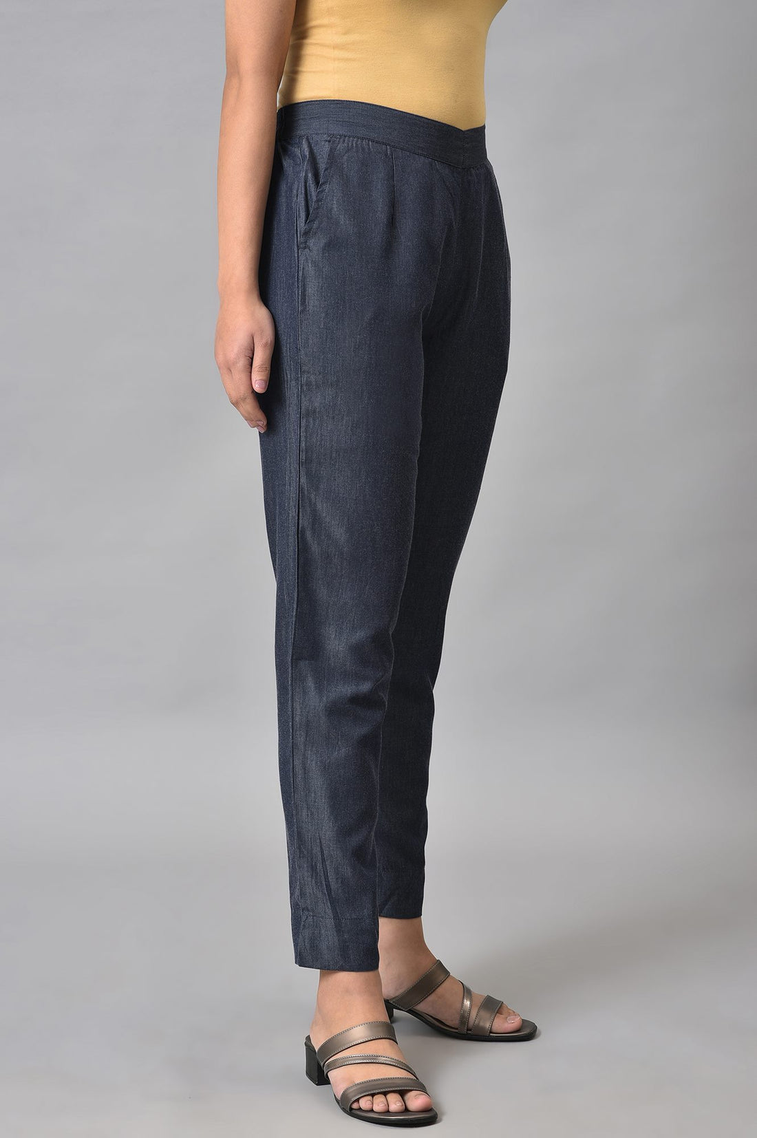 Blue Solid Straight Fit Cotton Culottes