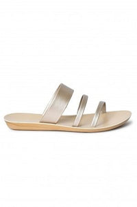 Aurelia Na Silver Almond Toe Flat