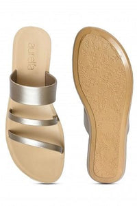 Aurelia Na Silver Almond Toe Flat