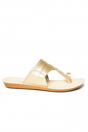 Aurelia Off White Textured Almond Toe Flat
