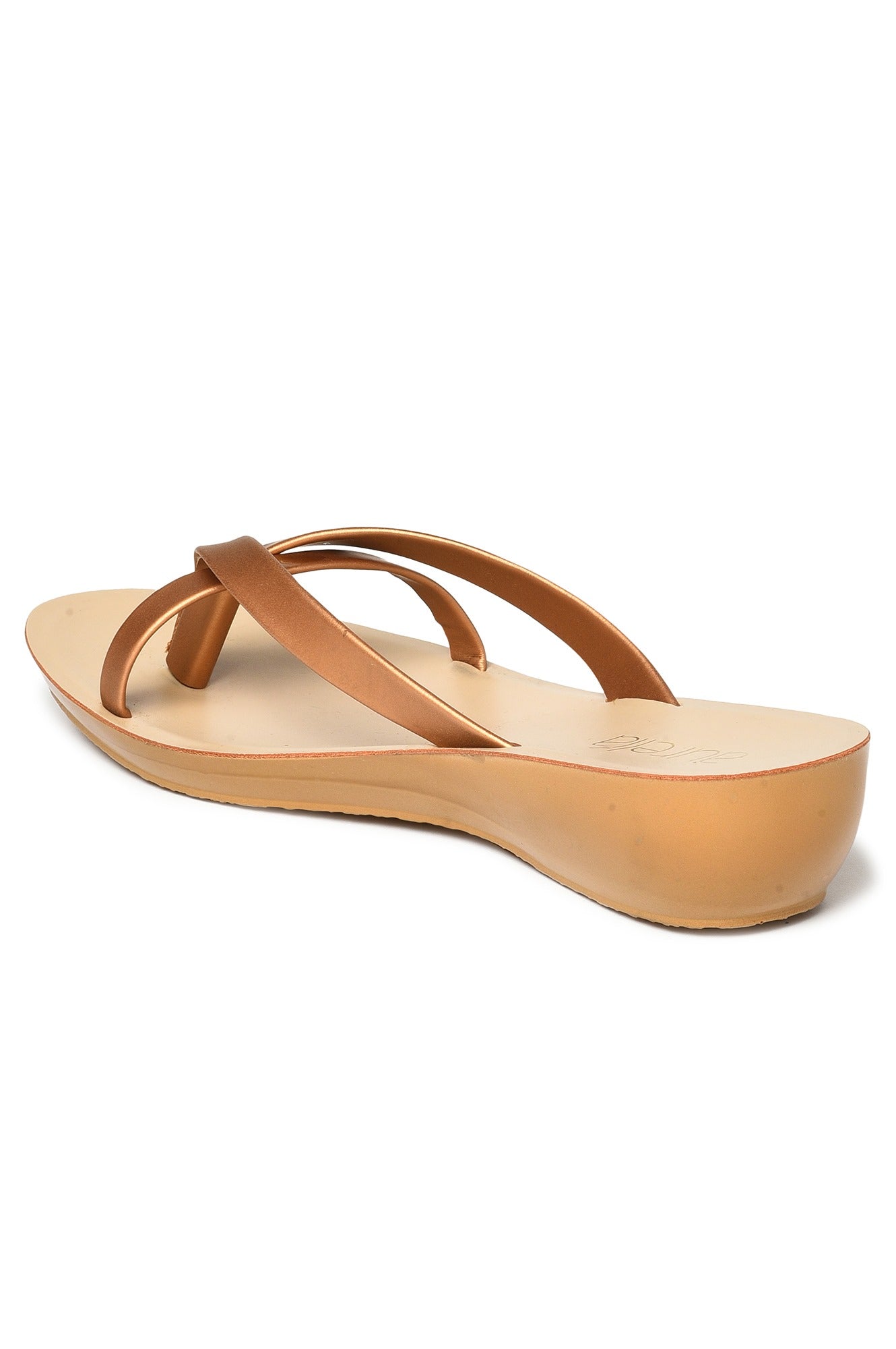 Aurelia Solid Antique Gold Almond Wedge