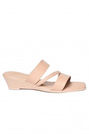 Aurelia Solid Blush Square Wedge