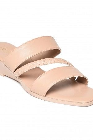 Aurelia Solid Blush Square Wedge