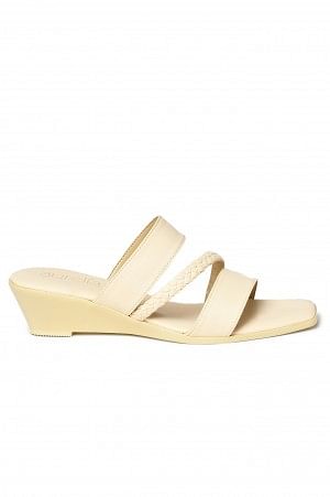 Aurelia Solid Ecru Square Wedge