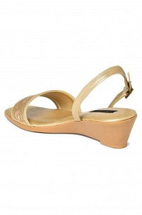 Aurelia Laser Cut Gold Square Wedge