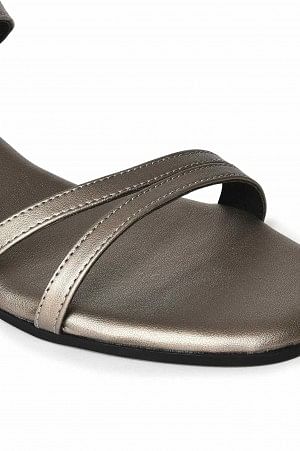Aurelia Pewter Solid Square Toe Block Heel