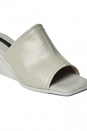 Aurelia Textured Grey Square Wedge