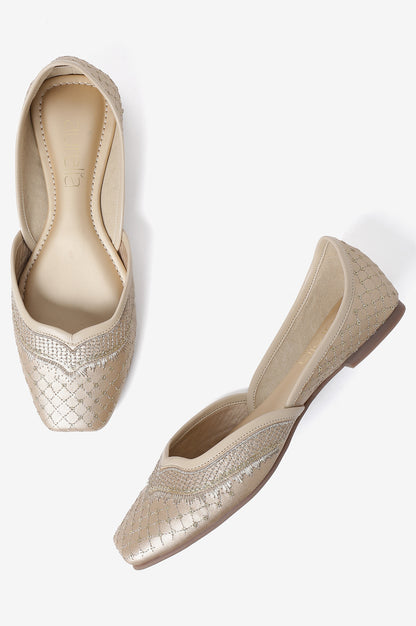 Aurelia Embroidered Gold Square Flat