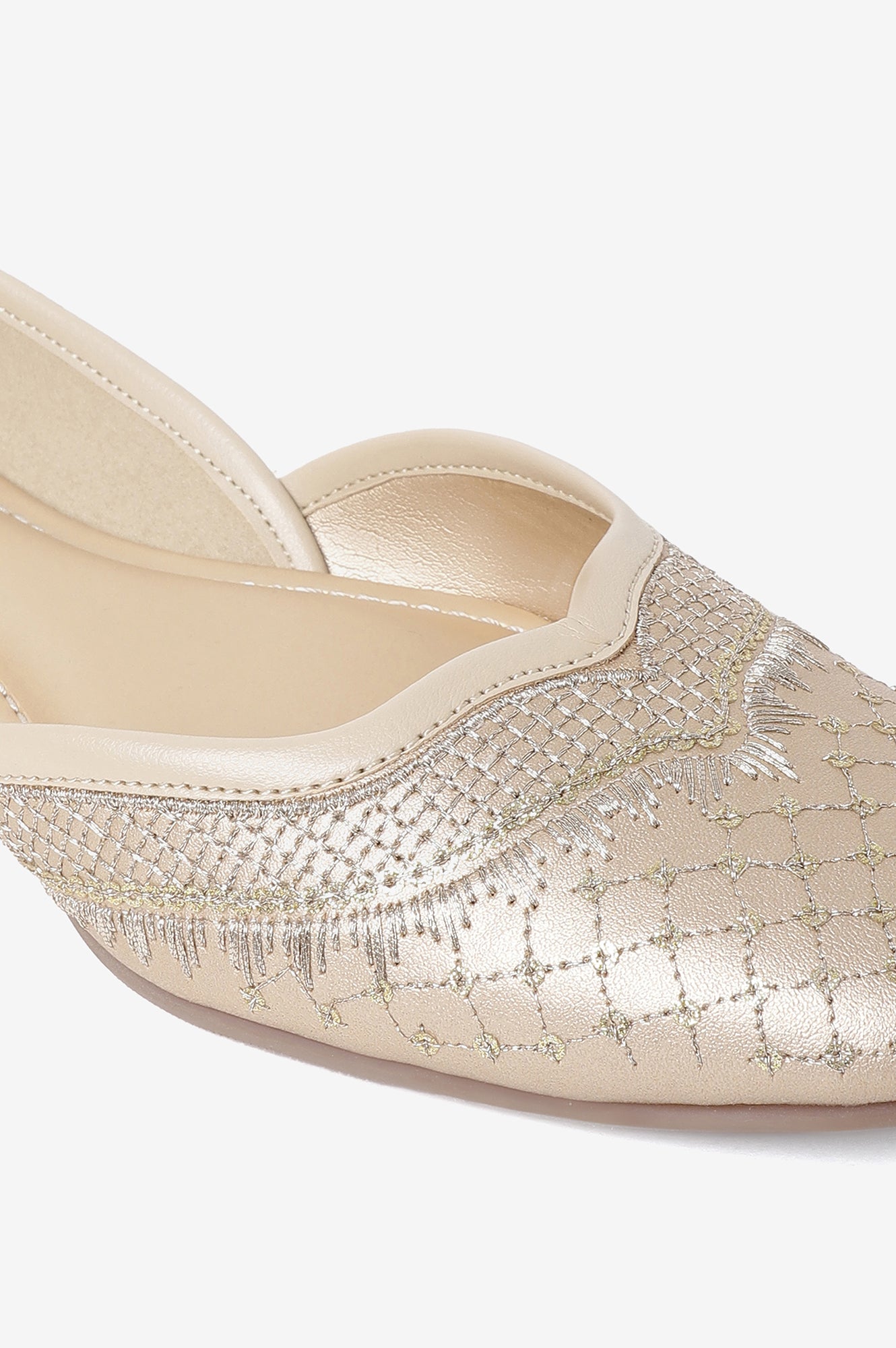 Aurelia Embroidered Gold Square Flat