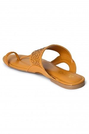 Aurelia Laser Cut Mustard Round Flat