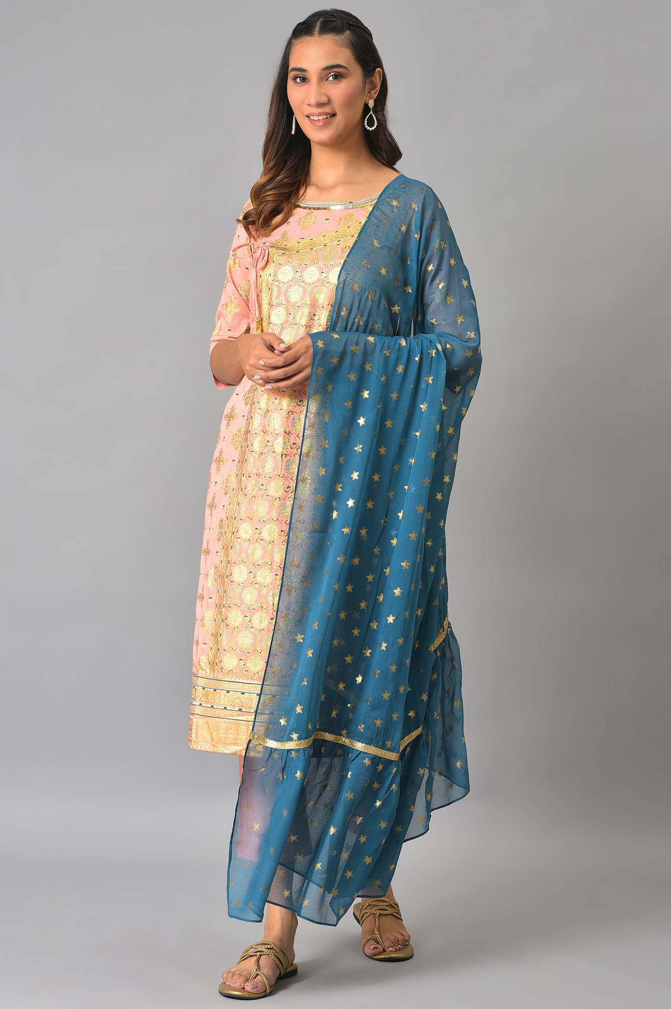 Peach Printed Ethnic kurta With Pants And Dupatta