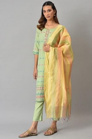 Green Yarn-Dyed kurta with Pants and Dupatta