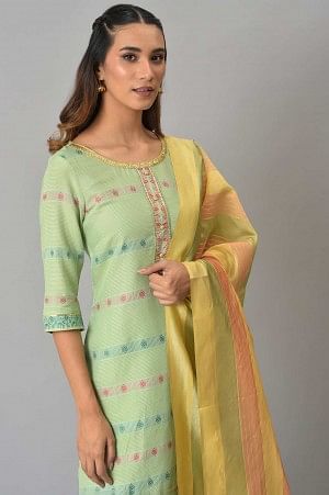 Green Yarn-Dyed kurta with Pants and Dupatta