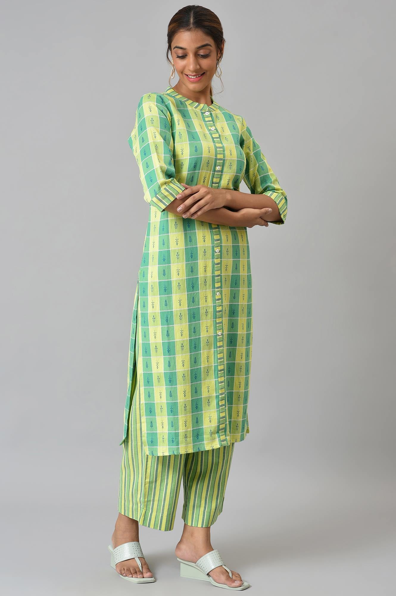 Green Yarn-Dyed kurta With Straight Palazzo