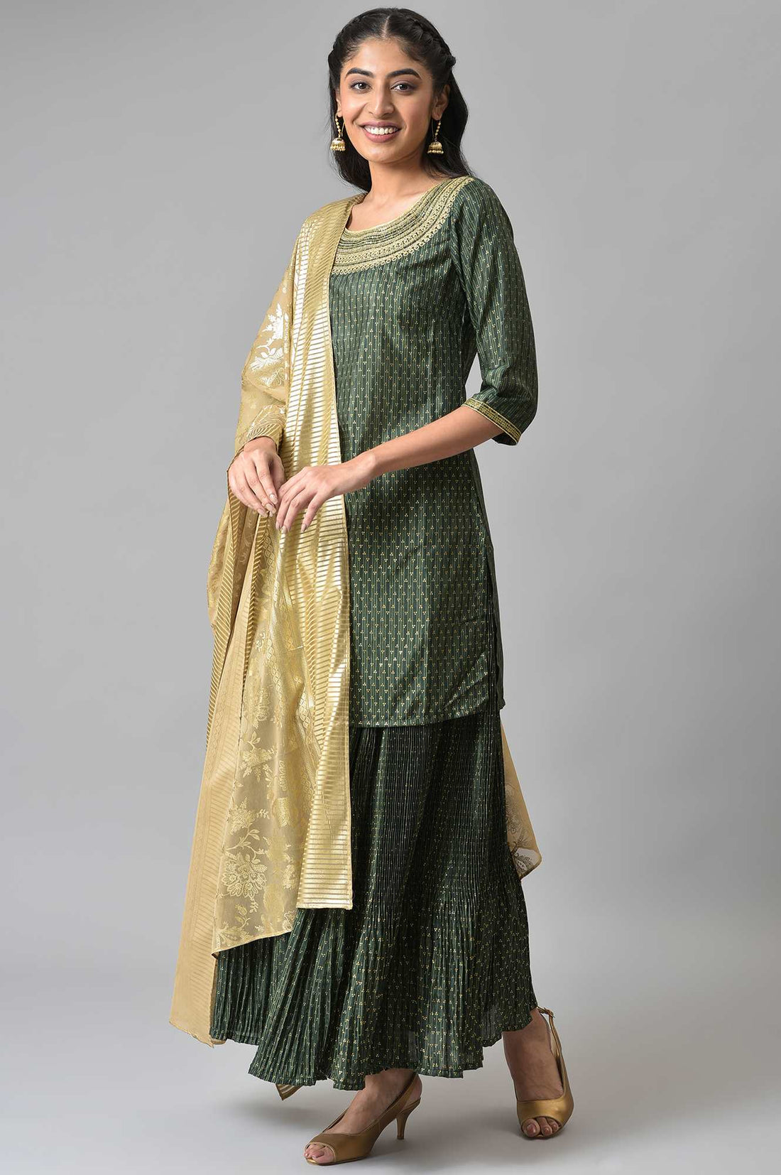 Green Embroidered kurta with Flared Skirt and Golden Dupatta