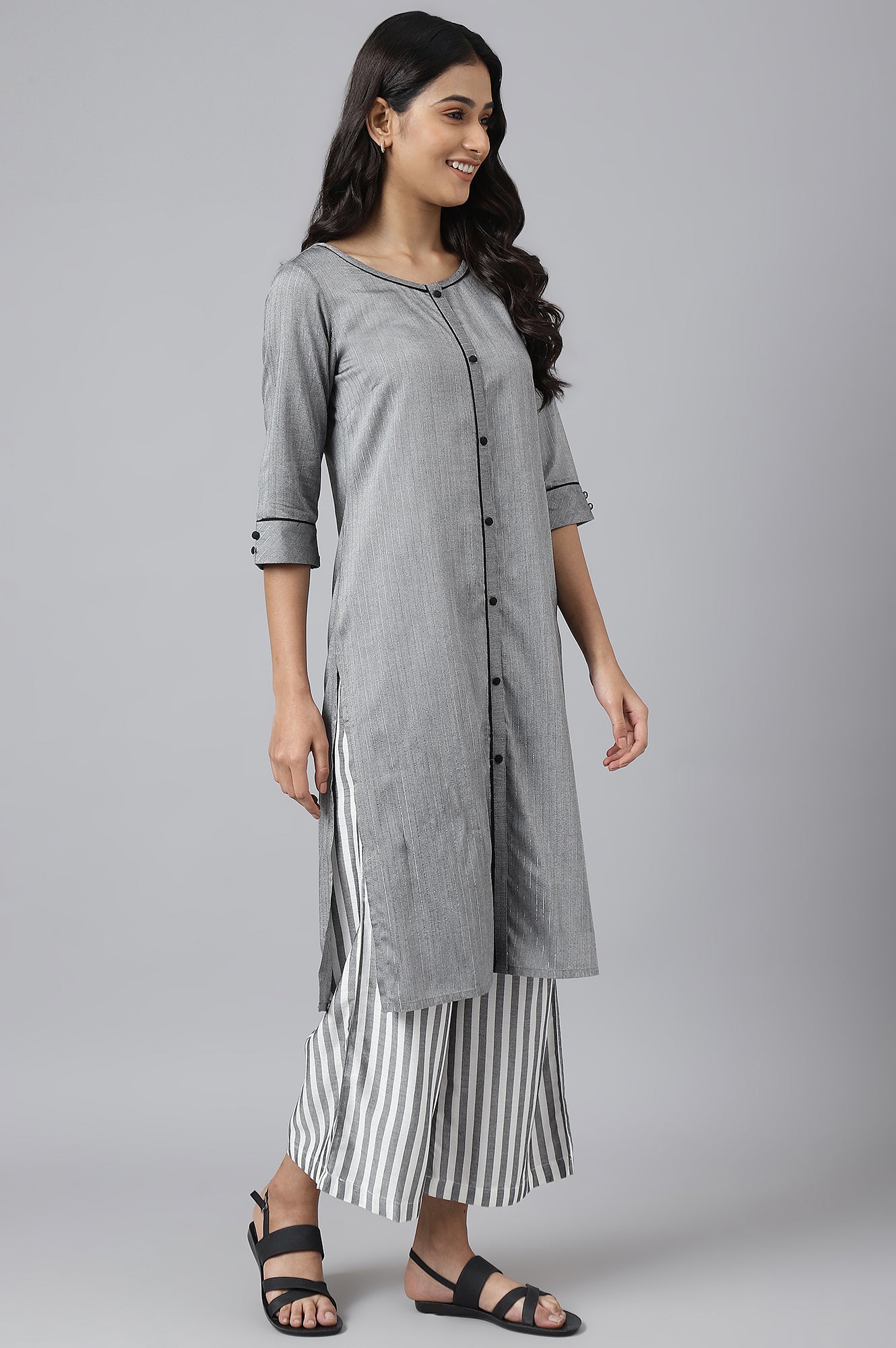 Grey Solid kurta and Straight Culottes Aurelia Set