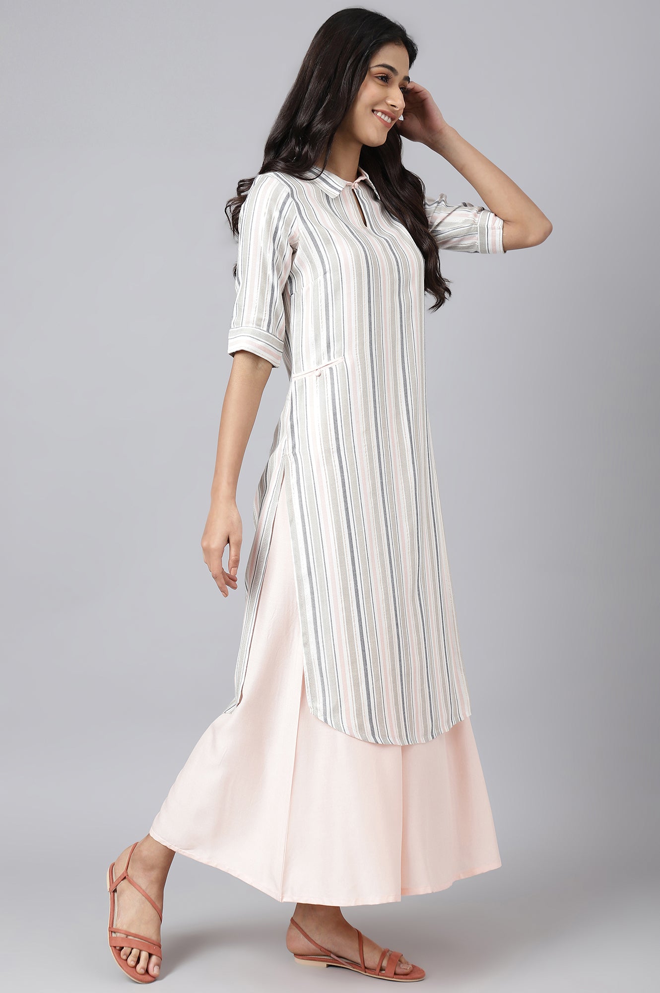 Off-white Yarn-Dyed Stripe kurta with Light Pink Culottes