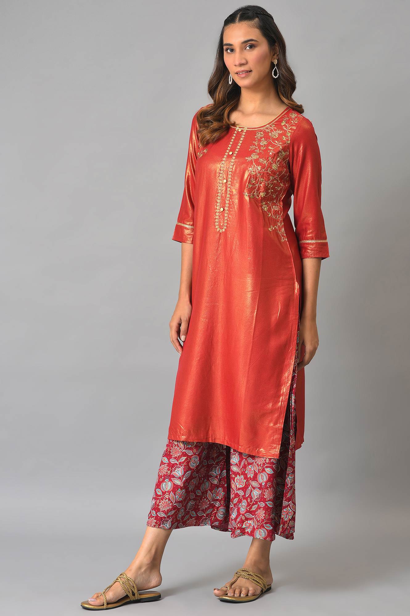 Liva Maroon Zari Embroidered Kurta With Printed Culottes