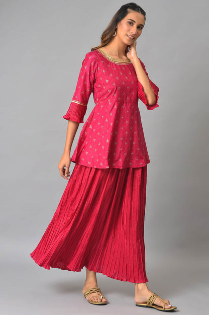 Pink Floral Printed kurta With Pleated Skirt