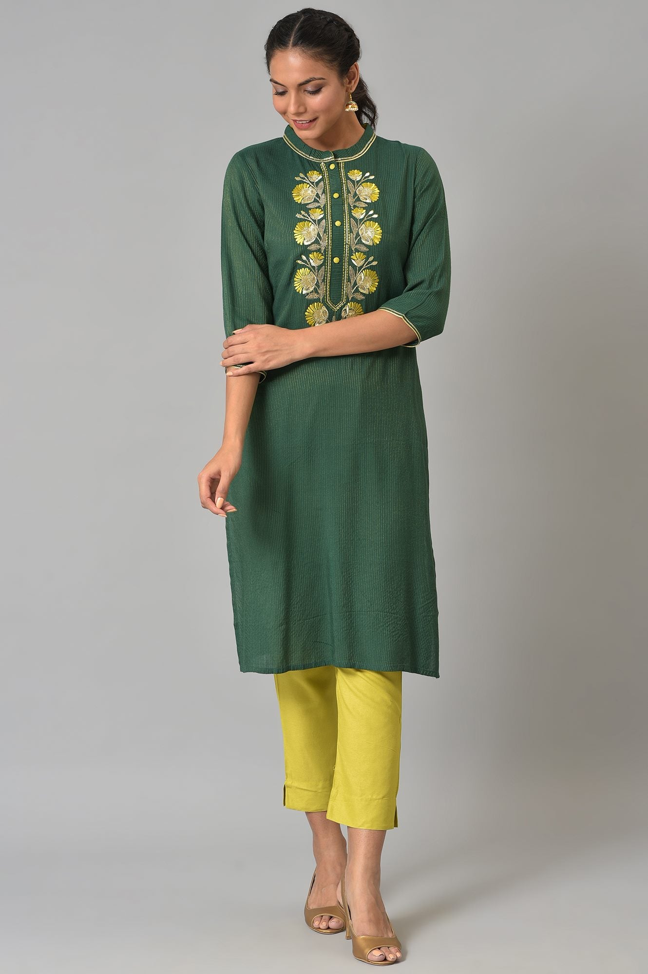 Green Liva Zari Embroidered Kurta With Trousers