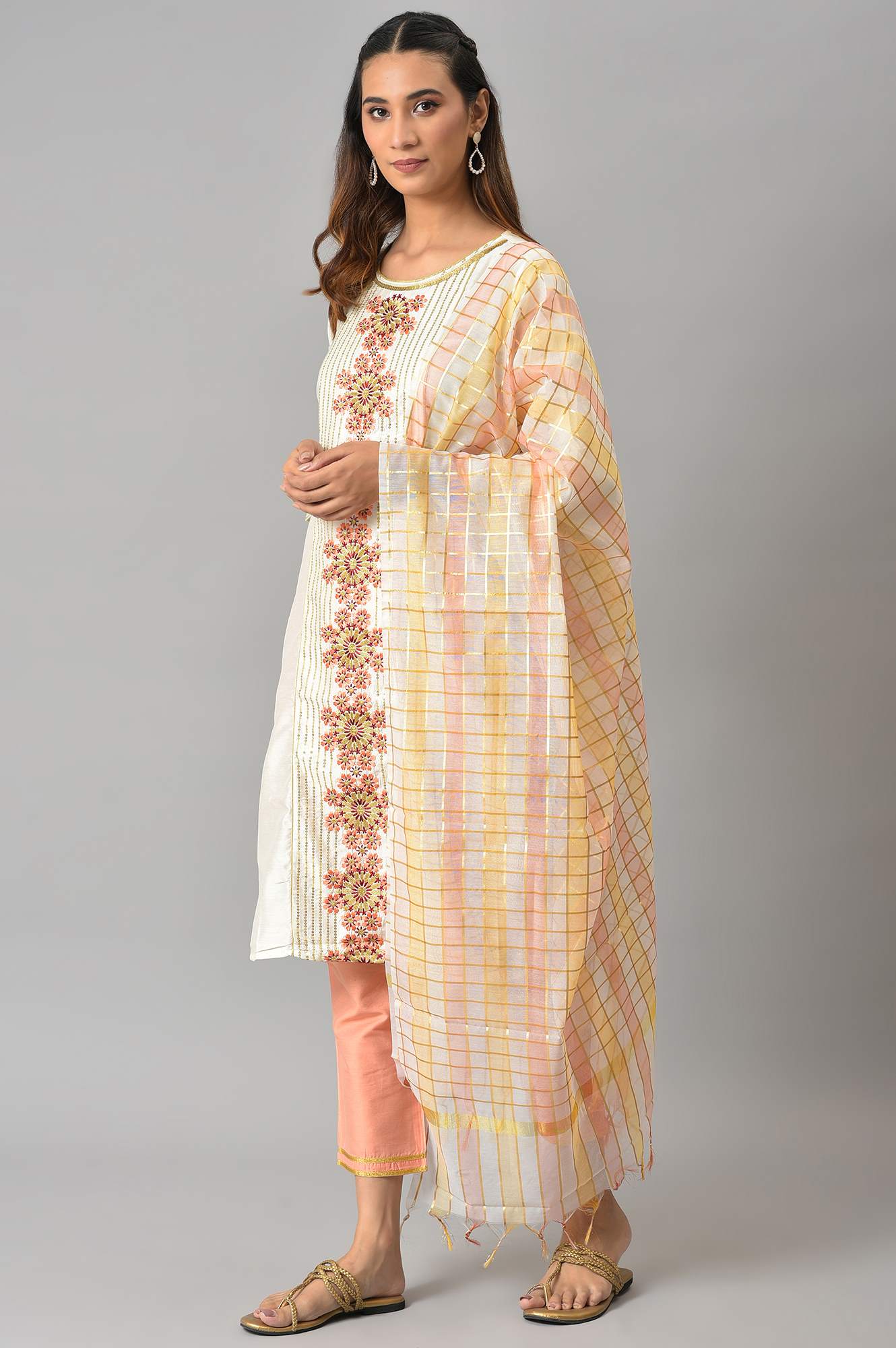 LIVA White Embroidered kurta with Peach Trousers and Banaras Dupatta