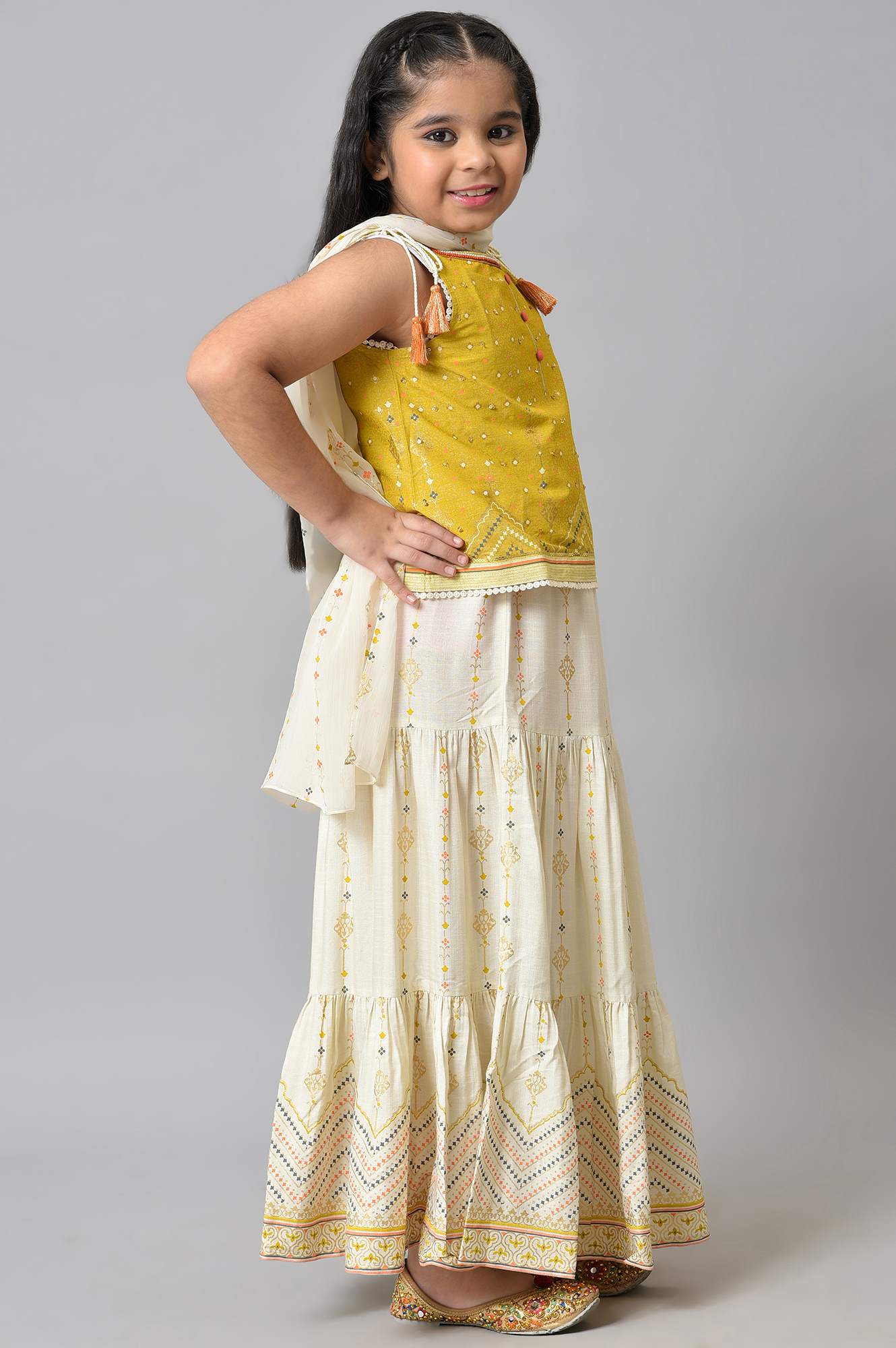 Girls Yellow Printed Sleeveless Top With White Printed Skirt And Dupatta