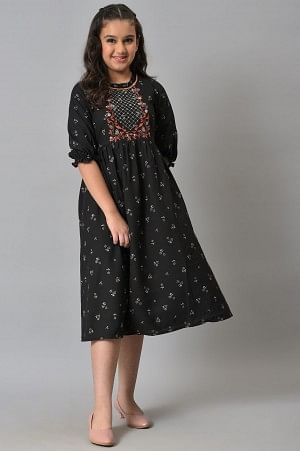 Black Embroidered Floral Print Flared Dress