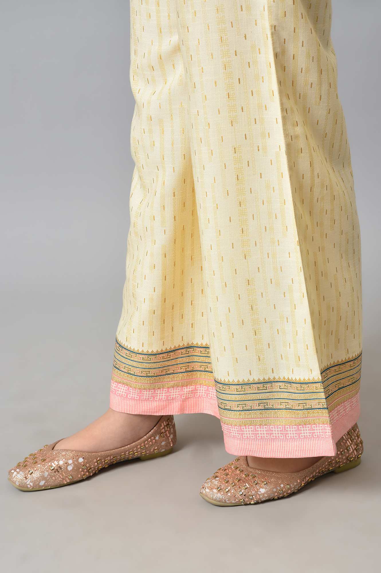 Girls Peach Blouson Top With Flared Palazzo And Dupatta