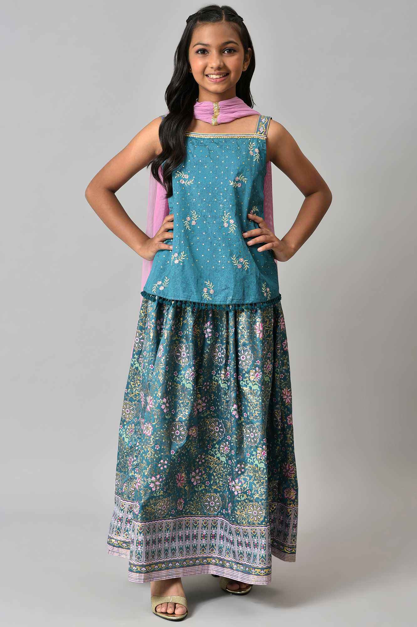 Girls Green Floral Printed kurta With Skirt And Pink Dupatta