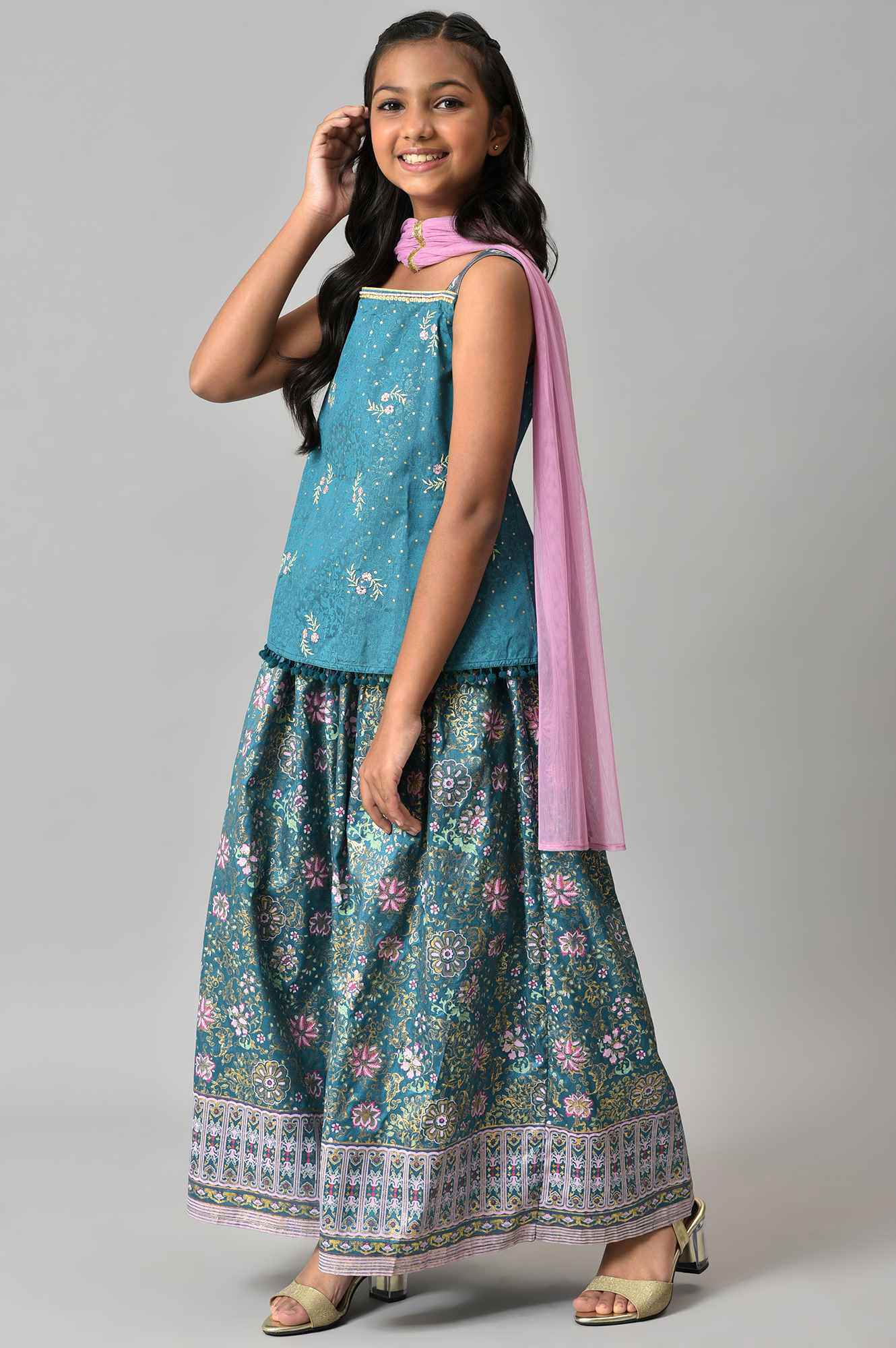 Girls Green Floral Printed kurta With Skirt And Pink Dupatta