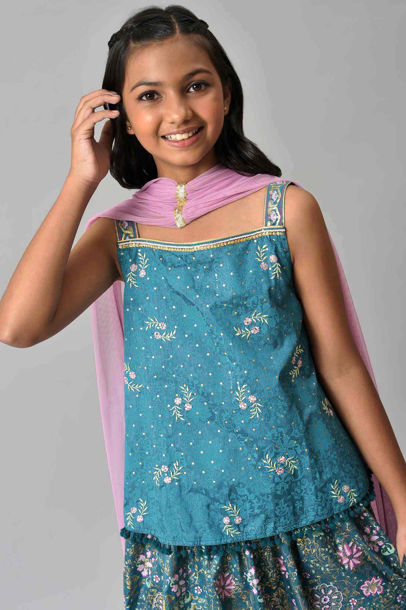 Girls Green Floral Printed kurta With Skirt And Pink Dupatta