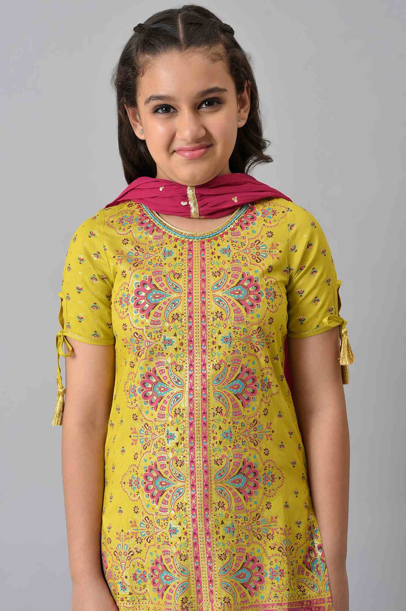 Girls Liva Green Printed kurta With Pink Skirt And Dupatta