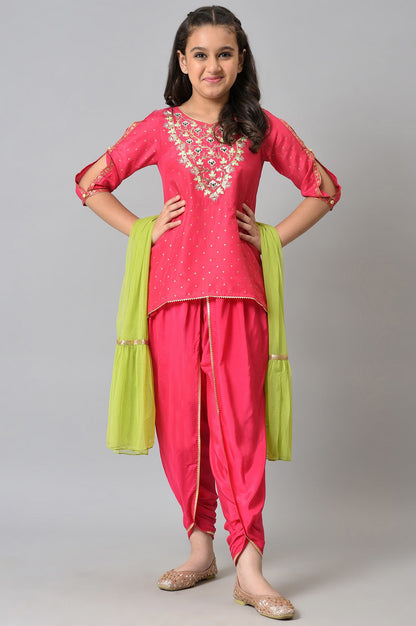 Girls Liva Pink Embroidered kurta With Dhoti Pants And Green Dupatta