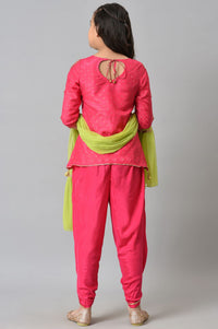 Girls Liva Pink Embroidered kurta With Dhoti Pants And Green Dupatta