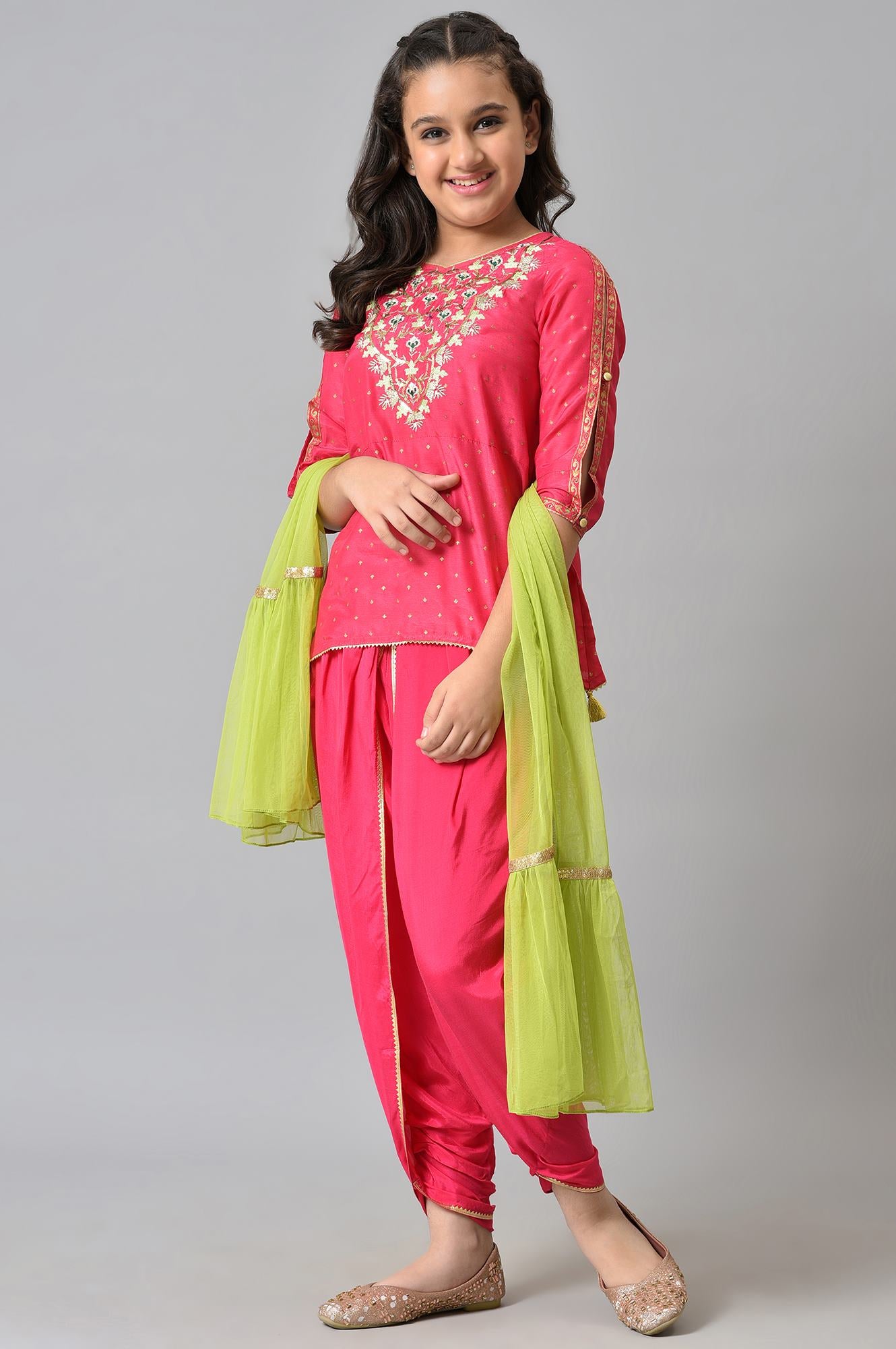 Girls Liva Pink Embroidered kurta With Dhoti Pants And Green Dupatta