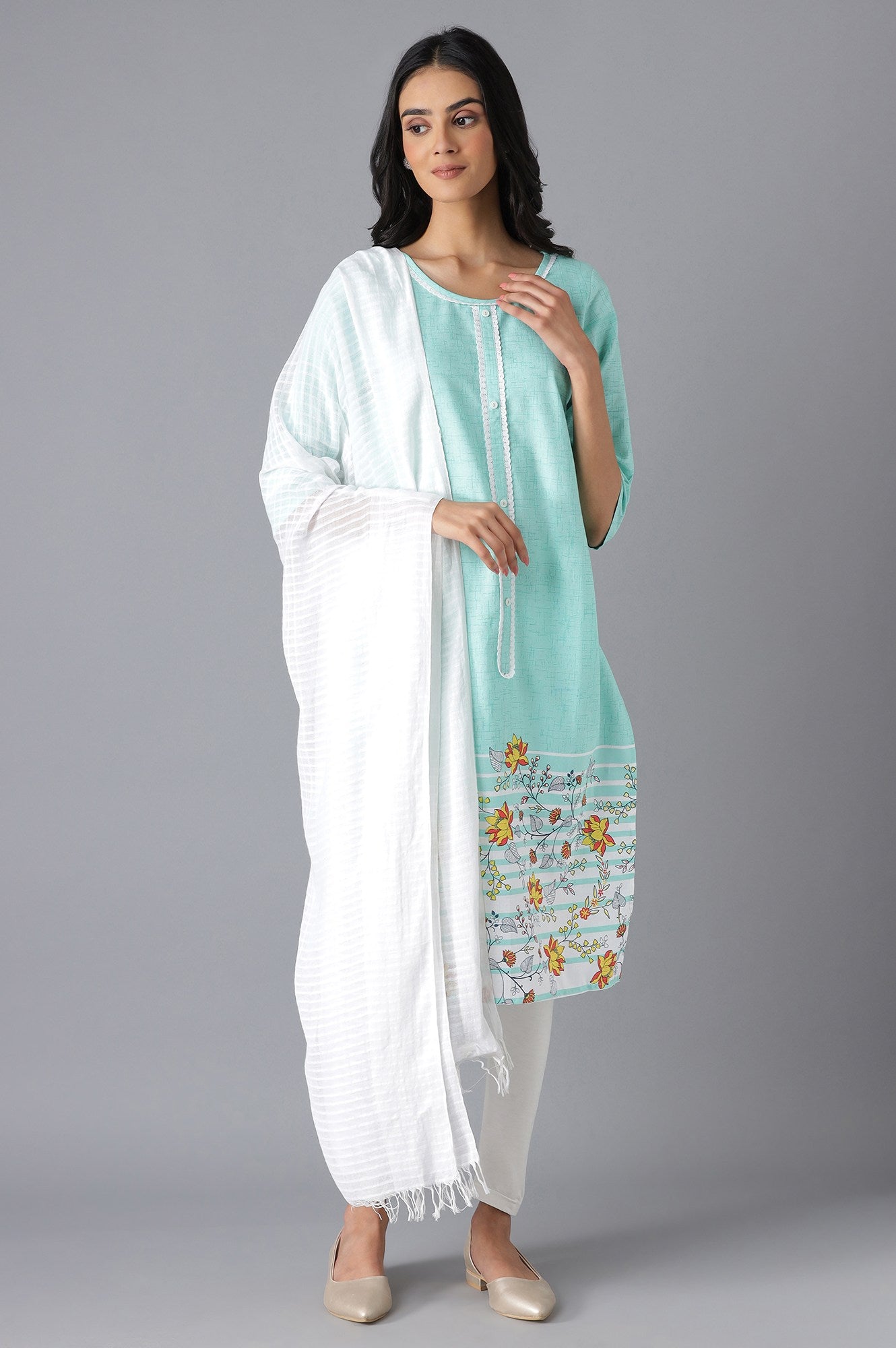 White Yarn-Dyed Dupatta