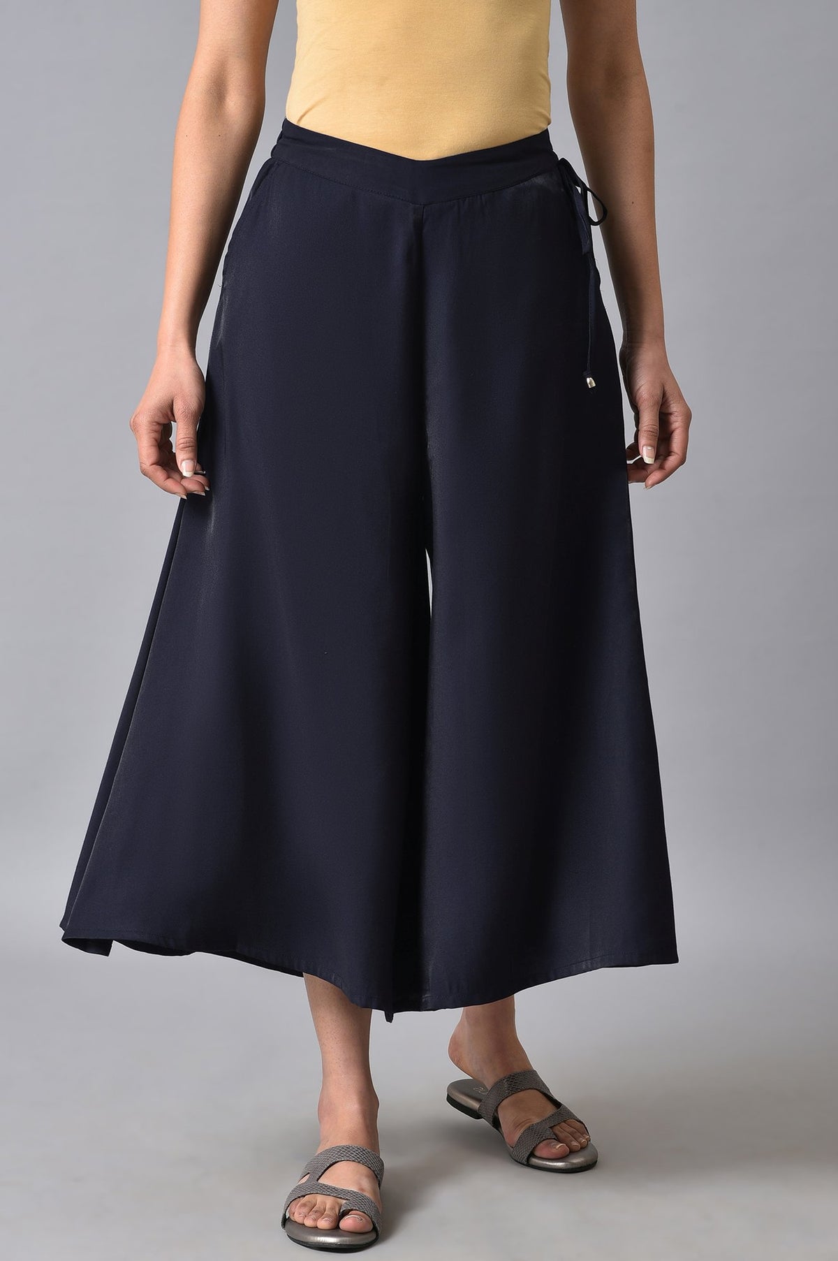 Elleven Women's Navy Blue Solid Flared Rayon Culottes with Drawstring Detail - 2XL