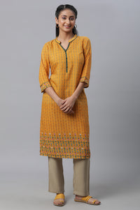 Gold Solid Women Pants