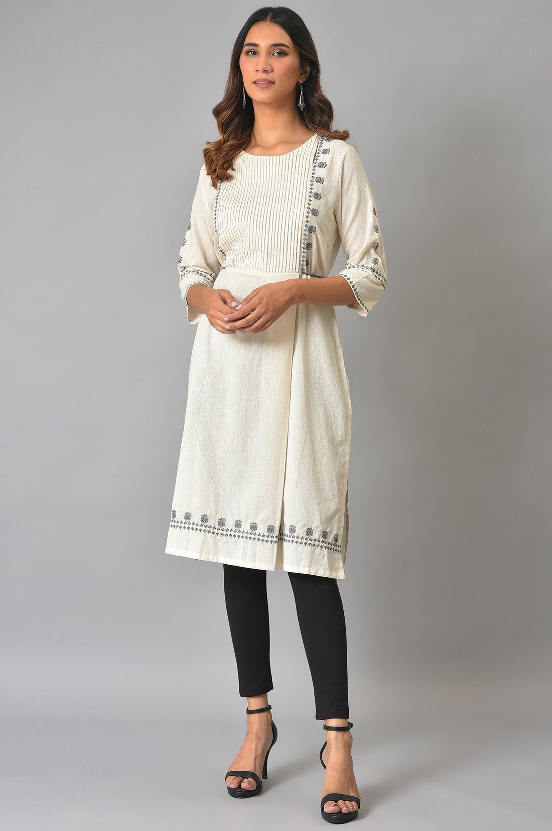 Black Solid Skinny Fit Cotton Tights With Elasticated Waistband