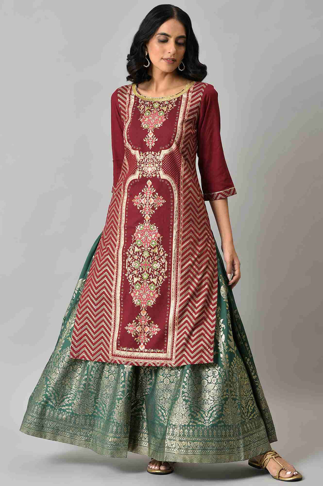 Green Floral Printed Flared Woven Skirt With Elasticated Waist