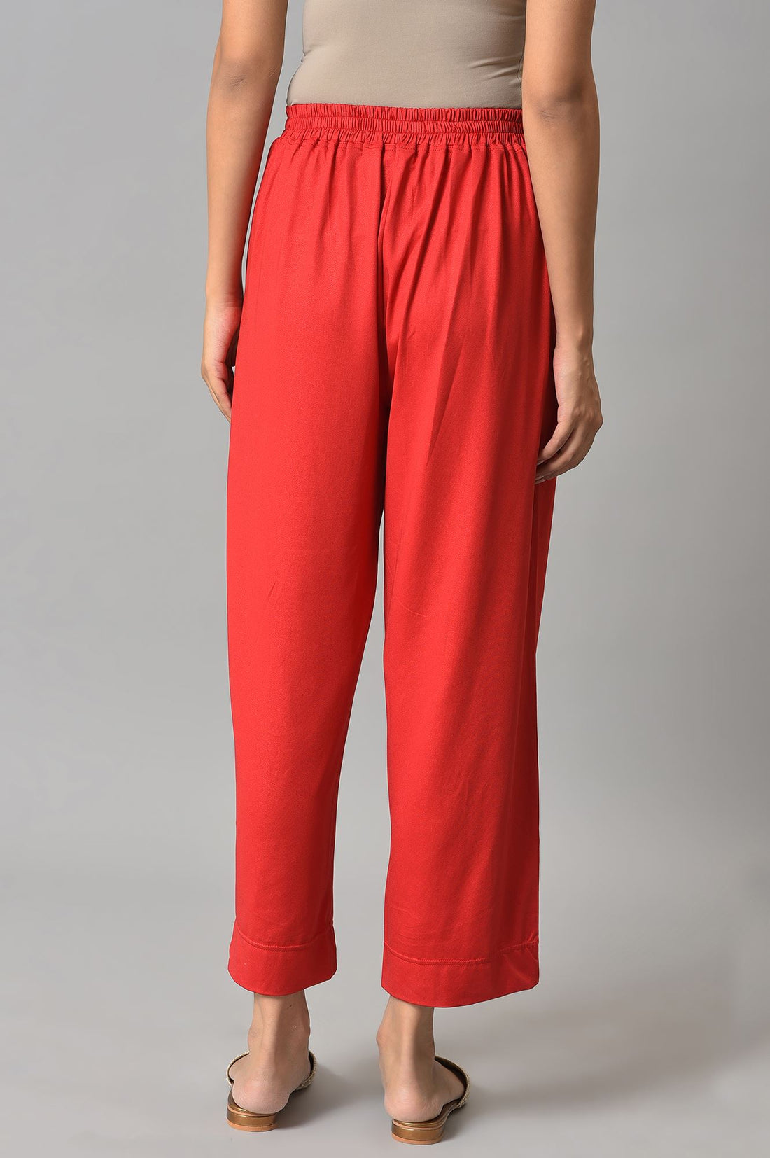 Red Solid Straight Fit Palazzo With Side Pockets