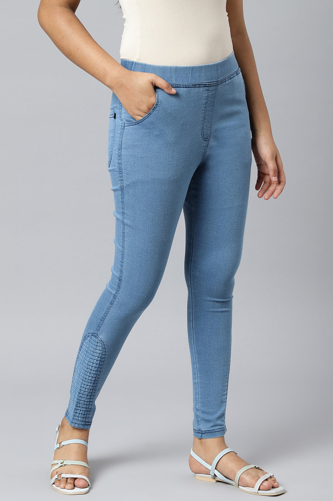 Light Blue Pintucks Denim Jeggings