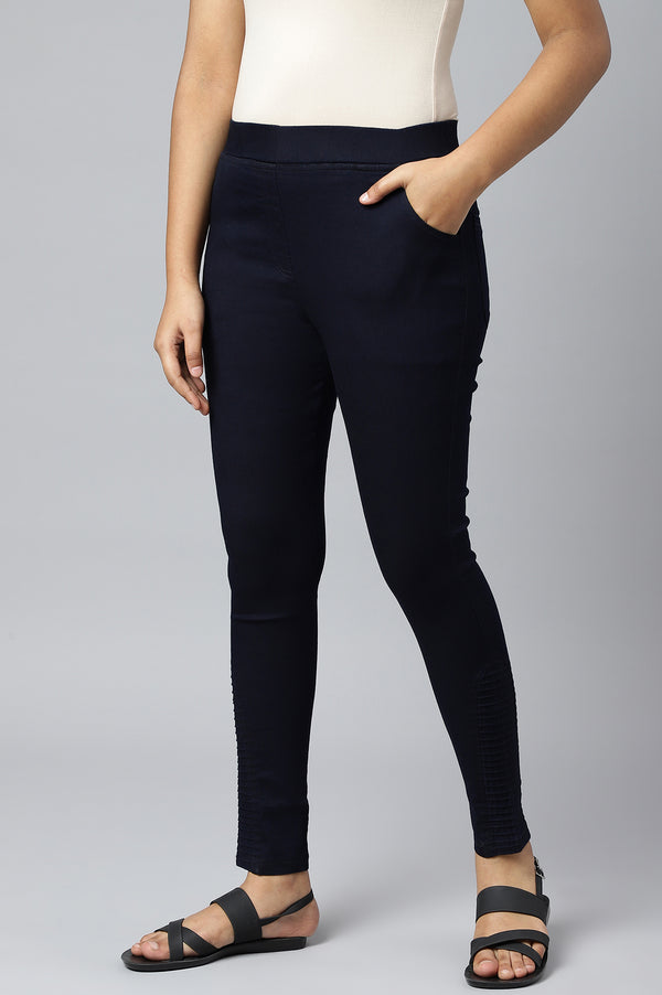 Navy Blue Solid Skinny Fit Denim Jeggings With Pintucks